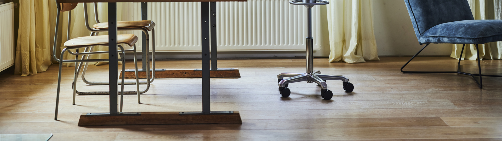Adjust your office chair correctly in four steps